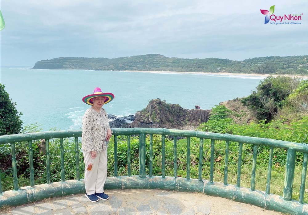 Cô Thanh Nhã - Tour Phú Yên - Đảo Điệp Sơn - Quy Nhơn Tourist