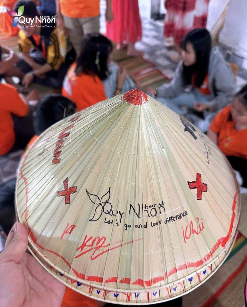 Lớp văn cô Thuý - Tour học sinh trải nghiệm làng nghề Bình Định 1 ngày - Quy Nhơn Tourist