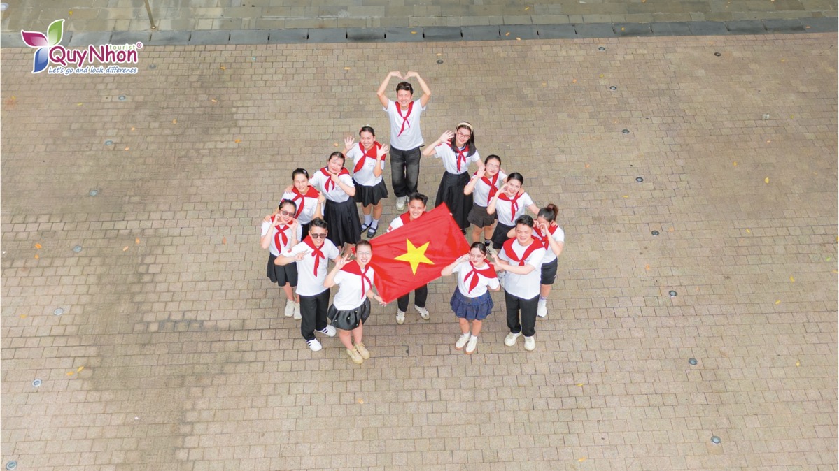 Quy Nhơn Tourist chào mừng kỷ niệm 80 năm quốc khánh Việt Nam