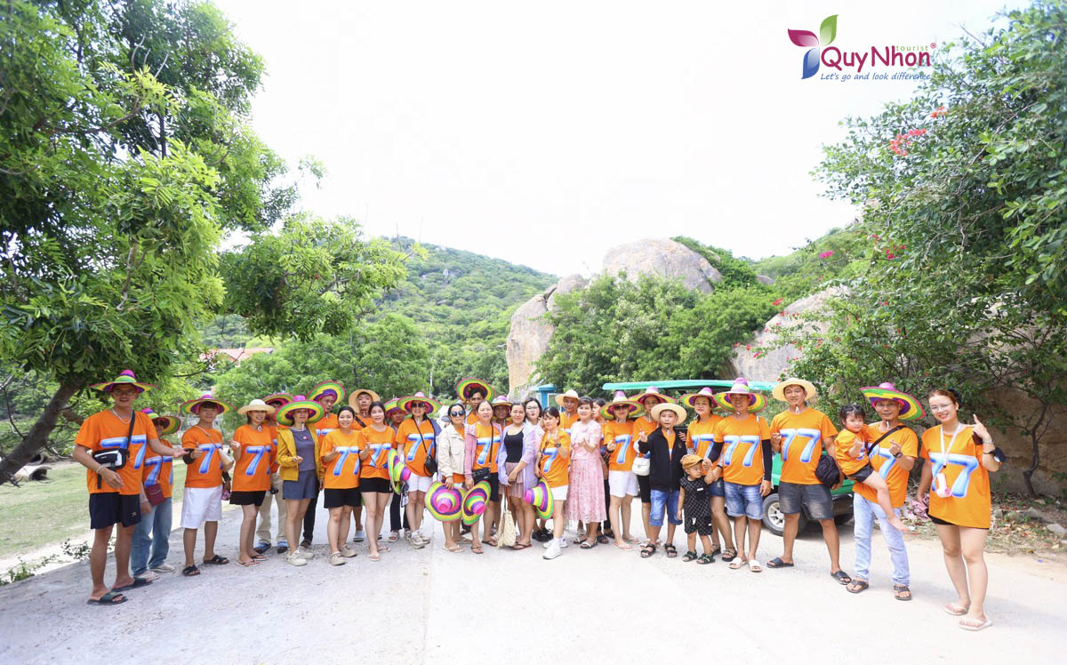 Tour Team building Vĩnh Hy - Ninh Chữ - Nic Group - Quy Nhơn Tourist