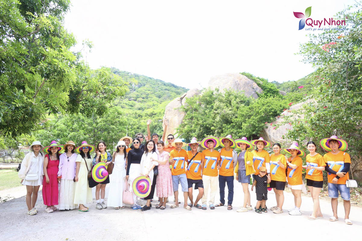 Tour Team building Vĩnh Hy - Ninh Chữ - Nic Group - Quy Nhơn Tourist