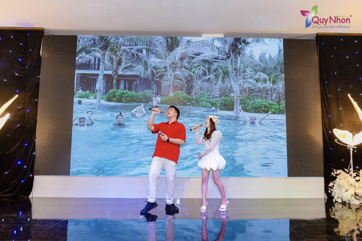 Trường Đại học Công nghệ Miền Đông - Tour Ninh Chữ - Vịnh Vĩnh Hy - Tanyoli - Quy Nhơn Tourist