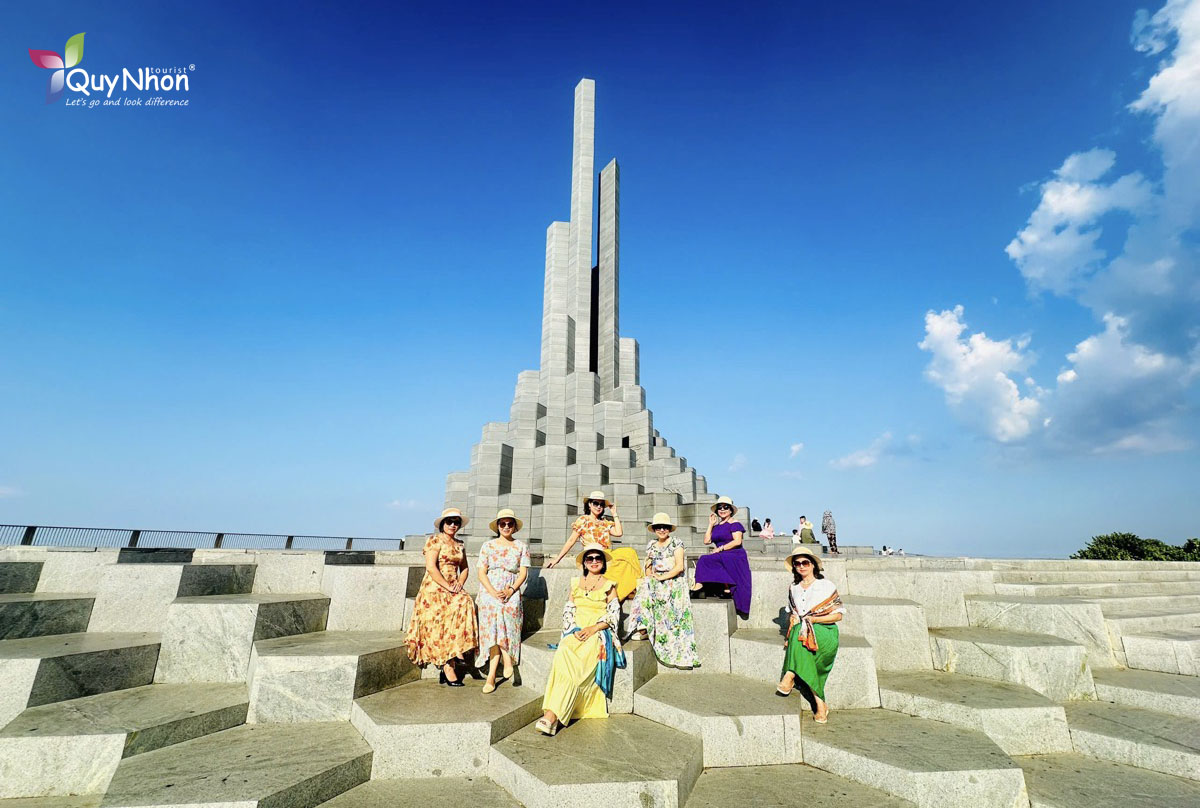 Chị Nguyên - Tour Quy Nhơn Gia Lai 4 ngay 3 dem - Quy Nhon Tourist