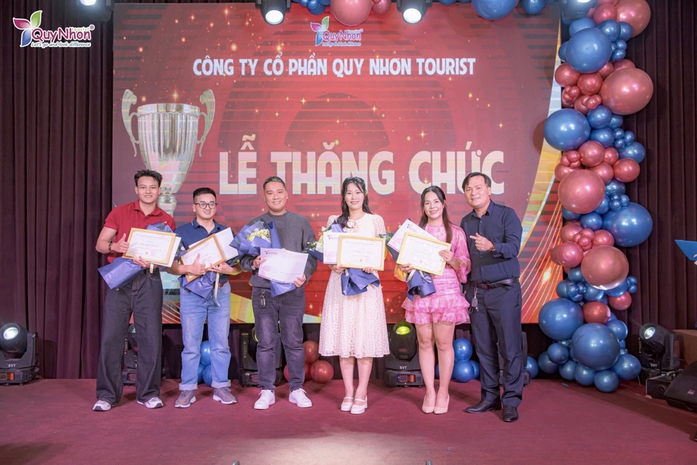 Year End Party 2025 Quy Nhơn Tourist - Đêm giáng sinh ý nghĩa