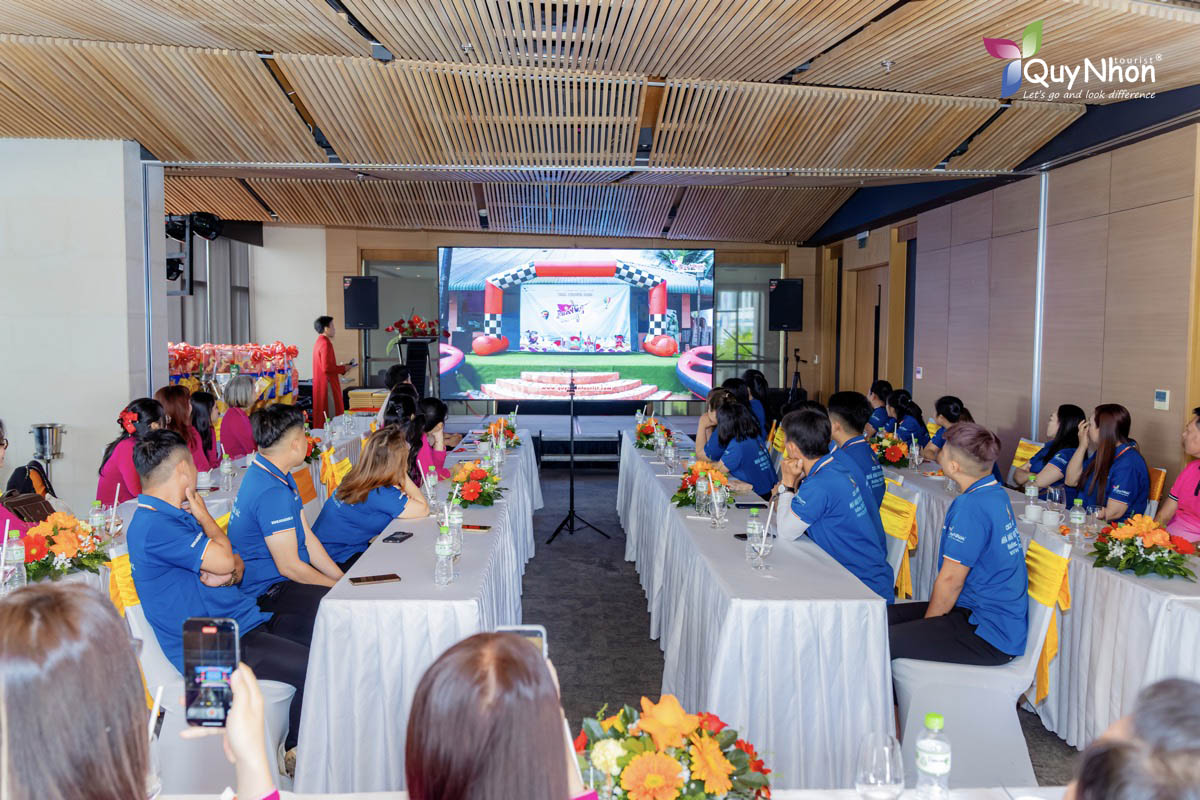 Hội nghị tổng kết Quy Nhơn Tourist 2025