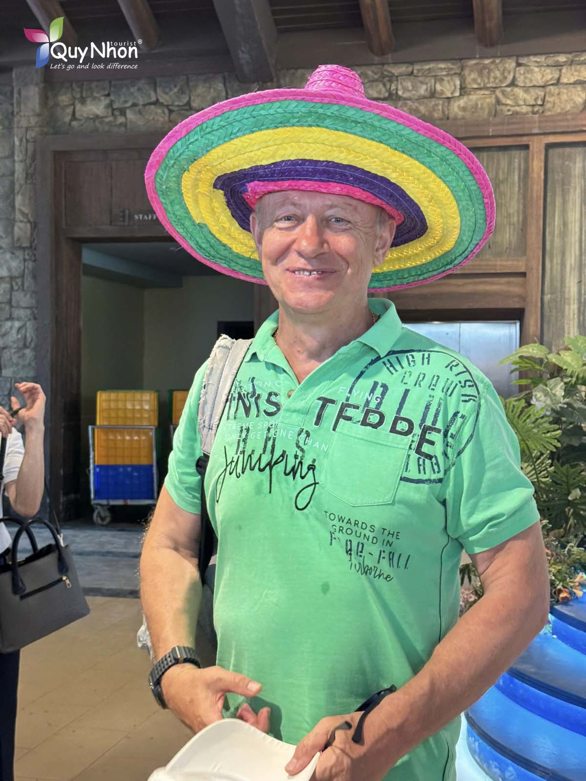 Công ty Tuấn Phượng - Tour Phú Quốc - Grand World - Hòn Thơm - Vinpearl - Quy Nhơn Tourist