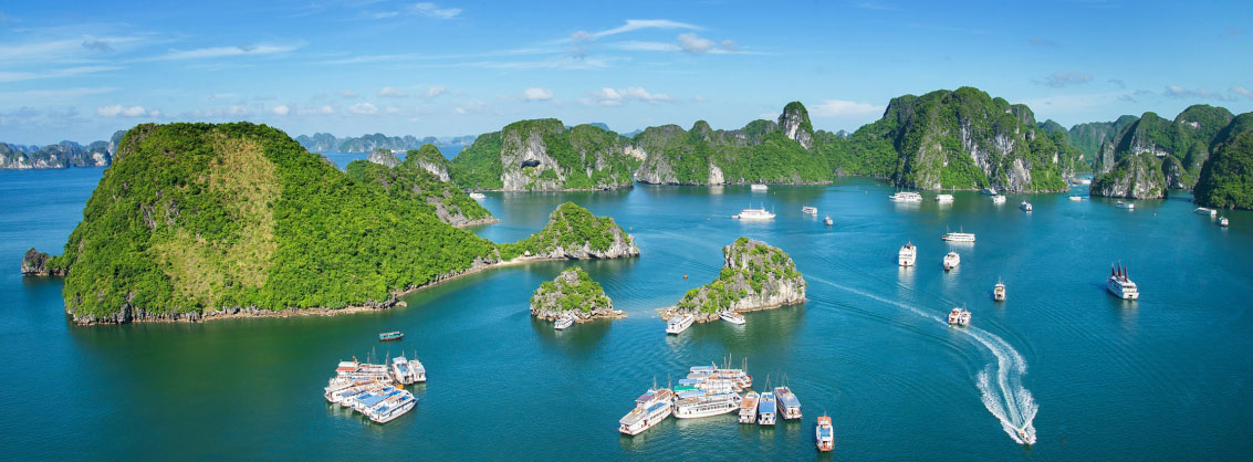 Vịnh Hạ Long toàn cảnh