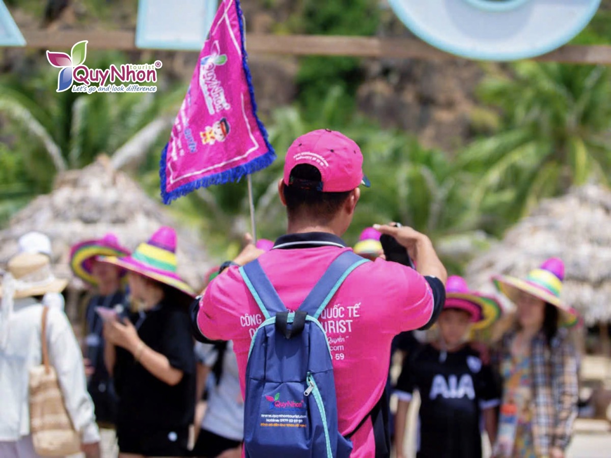 Hướng dẫn viên Quy Nhơn Tourist